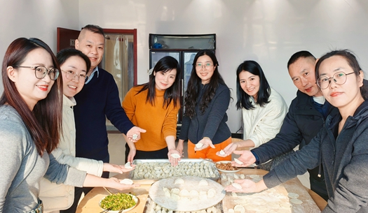 冬至，城發(fā)有約 | 一碗熱餃，一份同心